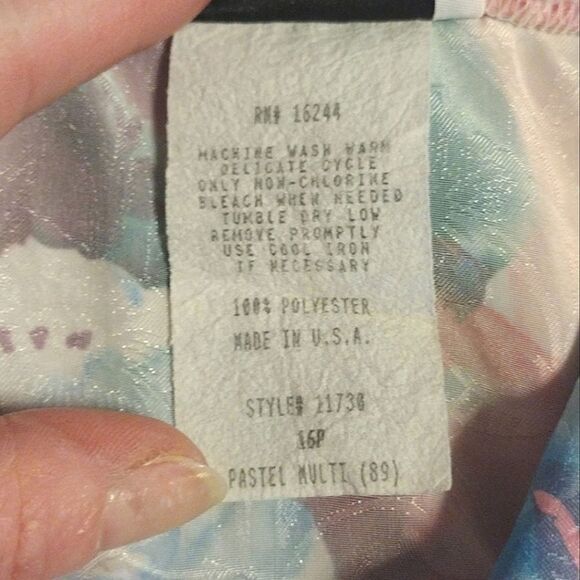 VTG 80s Colorful Floral Satin Long Sleeve Midi Dress Size 16P *fits like Medium - Picture 13 of 13